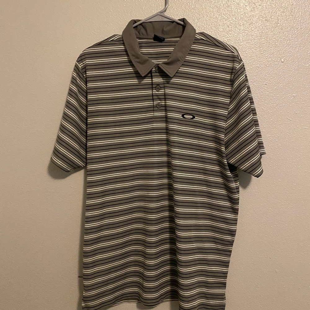 Oakley Large gray striped golf polo